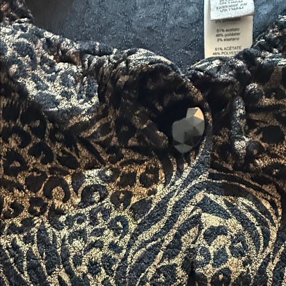 Chico's Chic Black & Bronze Foil Patterned Swing Easywear Jacket - Picture 7 of 9